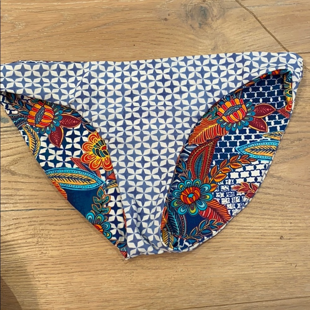 bikini bottom - Picture 4 of 4